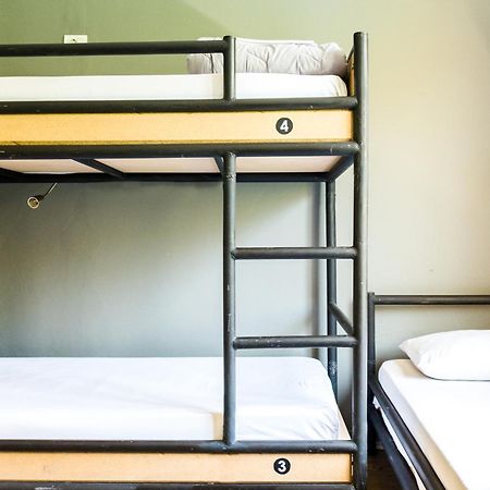 Destil Hostel Tiran Dış mekan fotoğraf