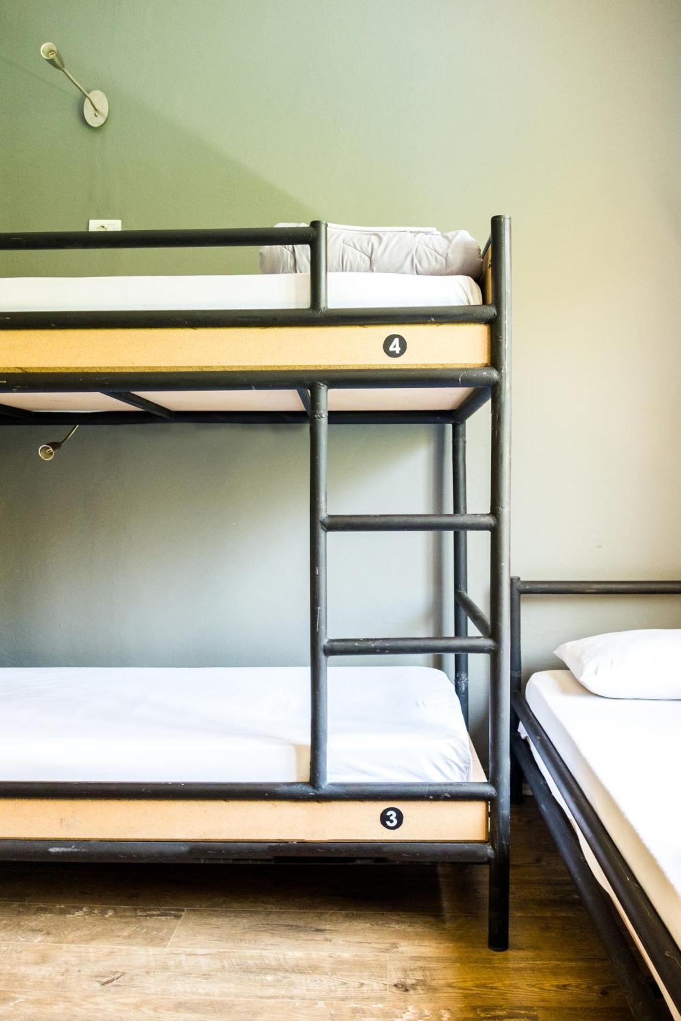 Destil Hostel Tiran Dış mekan fotoğraf