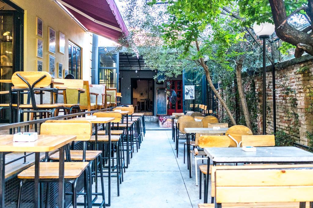Destil Hostel Tiran Dış mekan fotoğraf